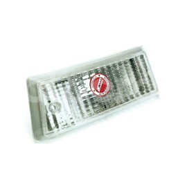 PLAFON CUARTO DELANTERO DERECHO MERCEDES BENZ 24V.Paquete:1.00